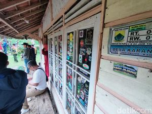 Keindahan Curug Citambur dari Rumah Surga Abah Jajang kini Tertutup Keindahan Curug Citambur dari Rumah Surga Abah Jajang kini Tertutup