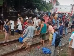 2 Bocah di Lahat Tertabrak KA di Pelintasan yang Sempat Ditutup, 1 Tewas