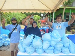 Barisan RFG Gencar Tebus Murah Sembako, Yakin Paslon 2 Menang Satu Putaran