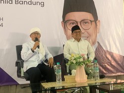 Cak Imin Sowan ke Ponpes Draarut Tauhid Bandung, Disambut Aa Gym