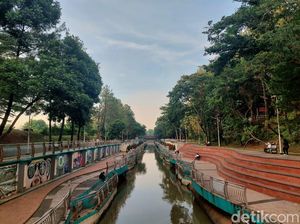 Foto: Menikmati Long Weekend di Cheonggyecheon ala Tangsel Foto: Menikmati Long Weekend di Cheonggyecheon ala Tangsel