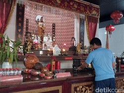 Kelenteng Kwan Im Tong Kota Batu Bersolek Sambut Wisatawan Saat Imlek