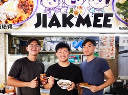 Keren! Mahasiswa Ini Siapkan Uang Rp 350 Juta Buat Jualan Mie di Kantin