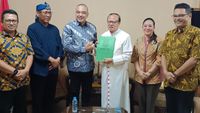 Ketua DPD Golkar Jakarta Terima Apresiasi dari Uskup Agung