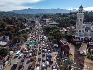 Libur Panjang, Jalan Raya Puncak Bogor Macet Banget Libur Panjang, Jalan Raya Puncak Bogor Macet Banget