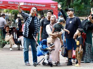 Libur Panjang, TM Ragunan Ramai Pengunjung