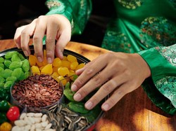 Tak Sekadar Suguhan, Ini Arti 8 Manisan yang Selalu Disajikan Saat Imlek