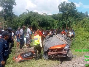 Dampak Tabrakan, KRL Tujuan Rangkasbitung Cuma Sampai Parung Panjang