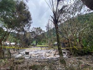 OTK Serang Pekerja Tambang Emas-Bakar Kamp 18 di Paniai OTK Serang Pekerja Tambang Emas-Bakar Kamp 18 di Paniai