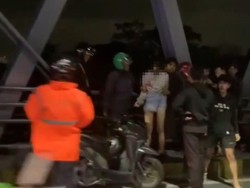 Lagi! Video Percobaan Bunuh Diri di Jembatan Suhat Gegerkan Malang