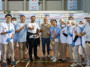 Relawan Rabu Biru Gelar Bakti Sosial, Ada Cek Darah-Kolesterol Gratis