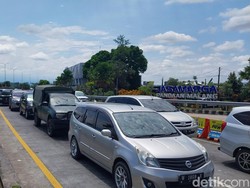 Awali Libur Imlek, 13 Ribu Lebih Kendaraan Keluar Tol Singosari ke Kota Batu