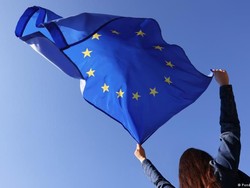 Uni Eropa Segera Luncurkan Label Emisi Penerbangan di 2025