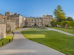 Kastil Megah Berusia 900 Tahun Dijual Rp 186 Miliar, Minat Beli?