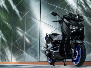 Sangar tapi Manis! Yamaha XMAX Punya Baju Baru Sangar tapi Manis! Yamaha XMAX Punya Baju Baru