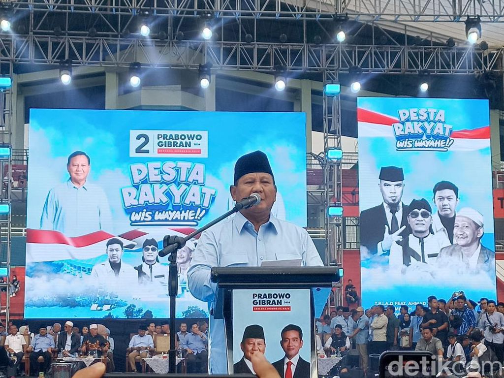 Prabowo: Pak Jokowi Tak Ada Istirahatnya, Saya Kewalahan Ikuti Beliau