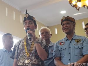 Janji Gibran Saat Kunjungi Kediaman Umuh Muchtar di Sumedang
