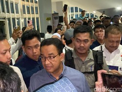 Peserta Desak Terakhir di DBL Arena Surabaya: Kami Ingin Ada Tagih Anies!