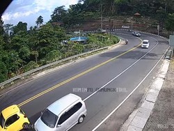 Libur Long Weekend, Jalan Wonosari Patuk Lancar Pagi Ini
