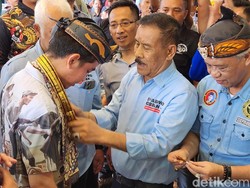 Doa dan Ajakan Umuh Muchtar agar Prabowo-Gibran Menang
