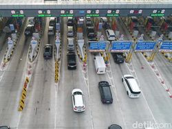 Video: H-7 Lebaran, Arus Lalin Tol Cikatama Mulai Ramai