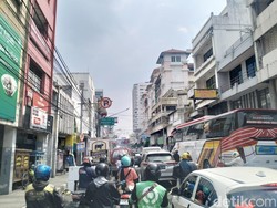 Bandung Dikepung Macet Saat Libur Panjang