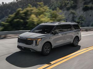 Tampang Kia Carnival Terbaru, Lebih Ganteng dan Modern Tampang Kia Carnival Terbaru, Lebih Ganteng dan Modern