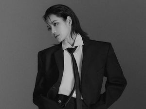 Congratz Lisa BLACKPINK Buat Manajemen Barunya!