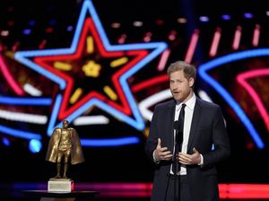 Penyesalan Pangeran Harry Bertahun-tahun Bermasalah dengan Keluarga Inggris Penyesalan Pangeran Harry Bertahun-tahun Bermasalah dengan Keluarga Inggris