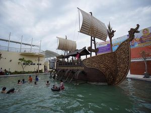 Nyoblos Bonus Buy One Get One Free di Pemandian Sekarsari Mojokerto