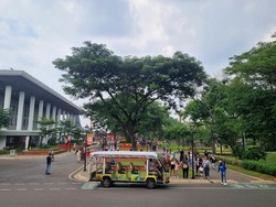Suasana TMII Ramai Pengunjung