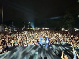 Andre Rosiade: Massa Kampanye Akbar Prabowo-Gibran di Padang 10 Kali Lipat dari Kampanye Anies