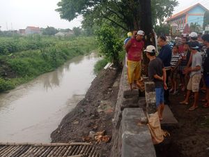 Bocah 11 Tahun Tewas Tenggelam di Sungai Pancarikan Mojokerto