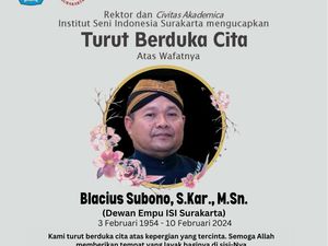 Momen Seniman Blacius Subono Sesaat Sebelum Meninggal di Kampanye Ganjar Momen Seniman Blacius Subono Sesaat Sebelum Meninggal di Kampanye Ganjar