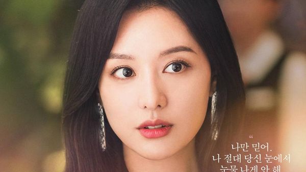 10 Transformasi Viral Kim Ji Won, Pemain Queen of Tears Cantik Sejak Kecil