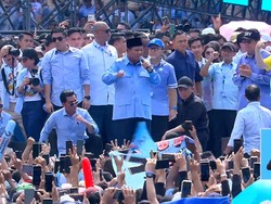 Prabowo: Yang Mau Jadi Menteri Harus Setuju Anak-anak Diberi Makan Siang