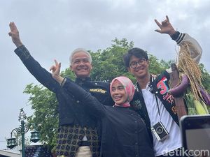 Ganjar Minta Pendukung Jaga TPS: Suara Rakyat Adalah Suara Tuhan Ganjar Minta Pendukung Jaga TPS: Suara Rakyat Adalah Suara Tuhan