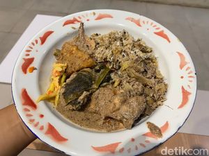 Mengenal Uniknya Kuliner Khas Buton yang Tak Bisa Hidup Tanpa Kelapa Mengenal Uniknya Kuliner Khas Buton yang Tak Bisa Hidup Tanpa Kelapa