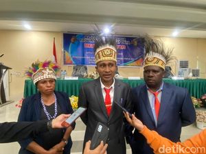 Plh Ketua MRP PBD Minta Warga Salurkan Hak Politik: Pilih Caleg Orang Papua