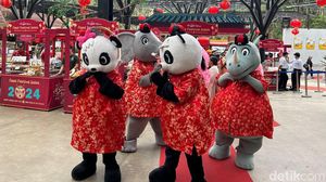 Parade Barongsai hingga Panda Meriahkan Imlek di Taman Safari Bogor
