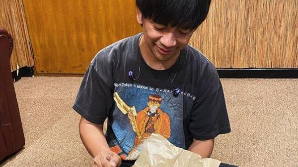 Rian DMassiv yang Doyan Nasi Bungkus Rela Jalan Kaki Demi Tampil di JIS