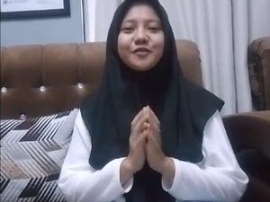 Siswi di Bandung Bersyukur Dapat Kuliah Gratis Lewat Program BESTI