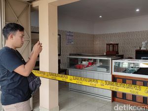 Begini Kronologi Perampokan Toko Emas di Pacitan Begini Kronologi Perampokan Toko Emas di Pacitan