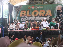 Jalan Getas-Randublatung Kelar Dibangun, Warga Blora Gelar Selawatan