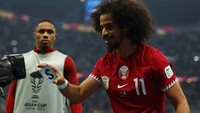 Aksi Afif mengundang decak kagum di media sosial. Banyak yang terpukau dengan selebrasi trik sulapnya di final Piala Asia 2023. MOLLY DARLINGTON/REUTERS