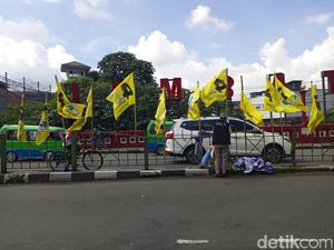Masa Tenang Pemilu, Alat Peraga Kampanye di Jalan Kota Bogor Ditertibkan