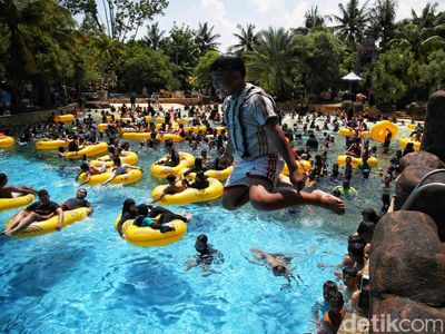 Byur! Asyiknya Berlibur di Wahana Air Atlantis Ancol