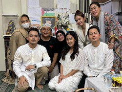 Senyum Tamara Tyasmara di Tahlilan 7 Harian Dante