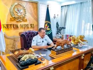 Kuasa Rakyat Memilih dan Menyerahkan Mandat