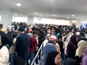 Migrant Care Ungkap Pemilih Non-DPT Nyoblos di Kuala Lumpur Membeludak
